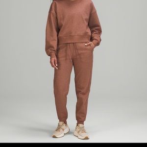LLululemon scuba high rise jogger “sparkle”